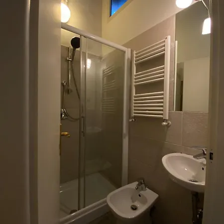 Artist In The Heart Of Trastevere Apartment Rome