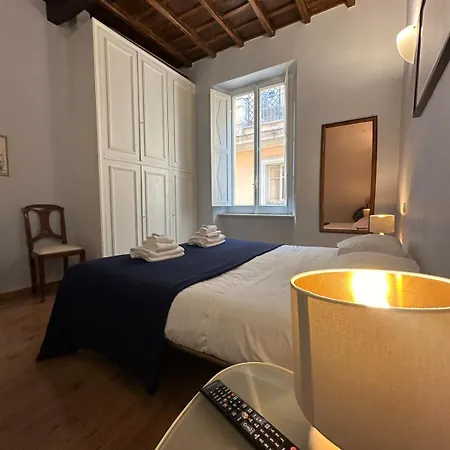 Artist In The Heart Of Trastevere * Rom